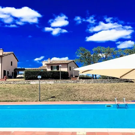Villa Vallocchia - Sleeps 18 Exclusive Poolgrounds 6 Borgiano (Perugia)