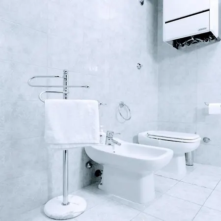 Villa Vallocchia - Sleeps 18 Exclusive Poolgrounds 6 * Borgiano (Perugia)