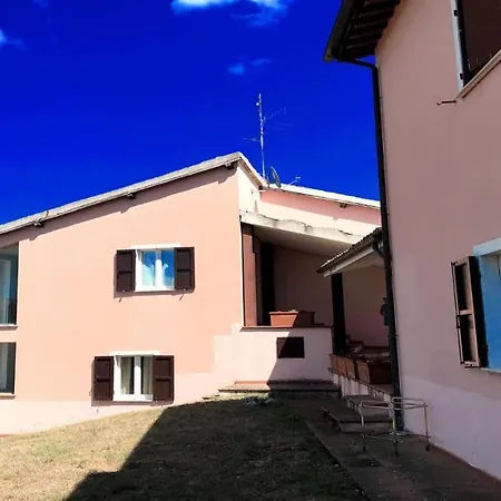 Villa Vallocchia - Sleeps 18 Exclusive Poolgrounds 6 * Borgiano (Perugia)