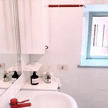 Villa Vallocchia - Sleeps 18 Exclusive Poolgrounds 6 * Borgiano (Perugia)
